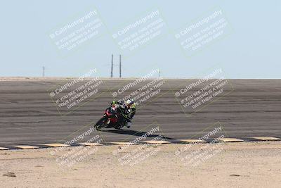 media/Oct-30-2025-Racers Edge (Thu) [[dabbdaf680]]/3-B Group/Session 2 (Bowl Exit)/